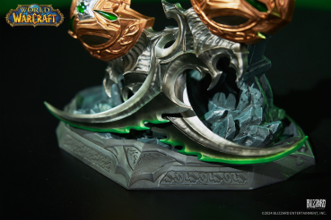 HEX Collectibles Warglaives of Azzinoth Replica